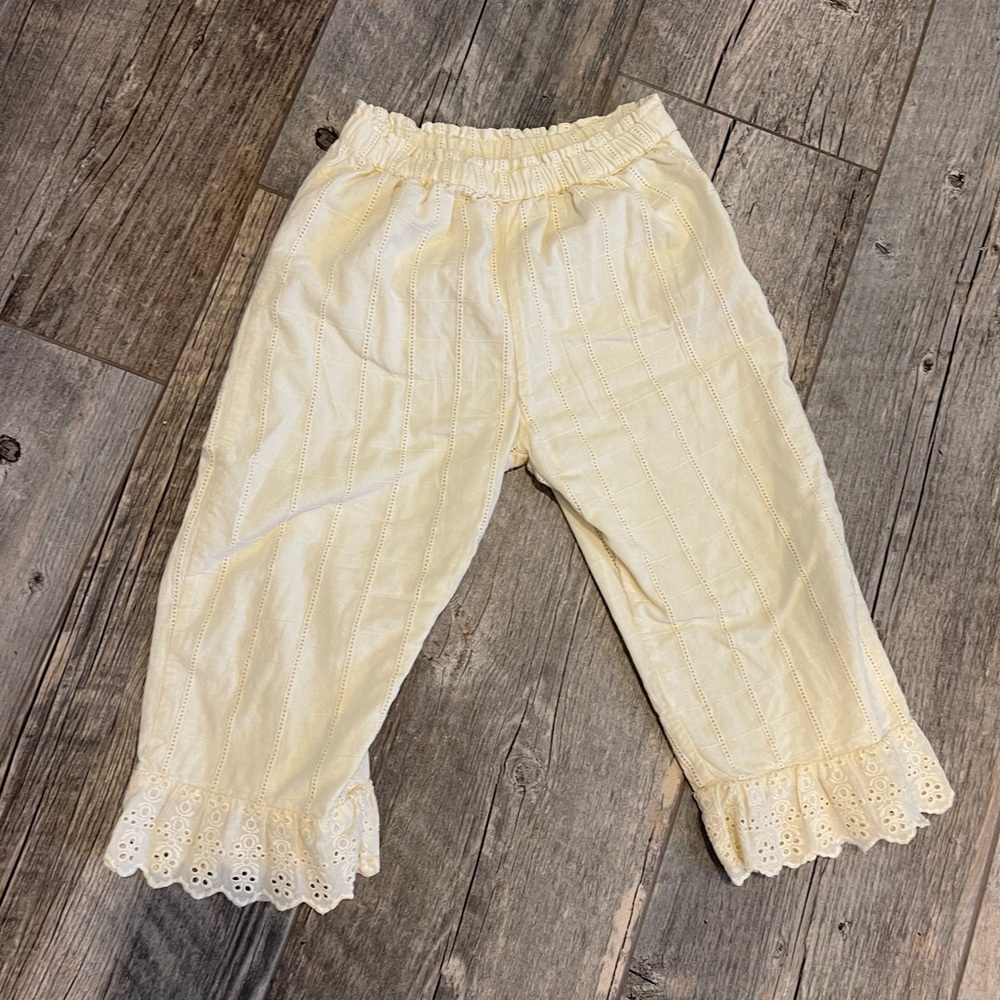 Eyelet pants
